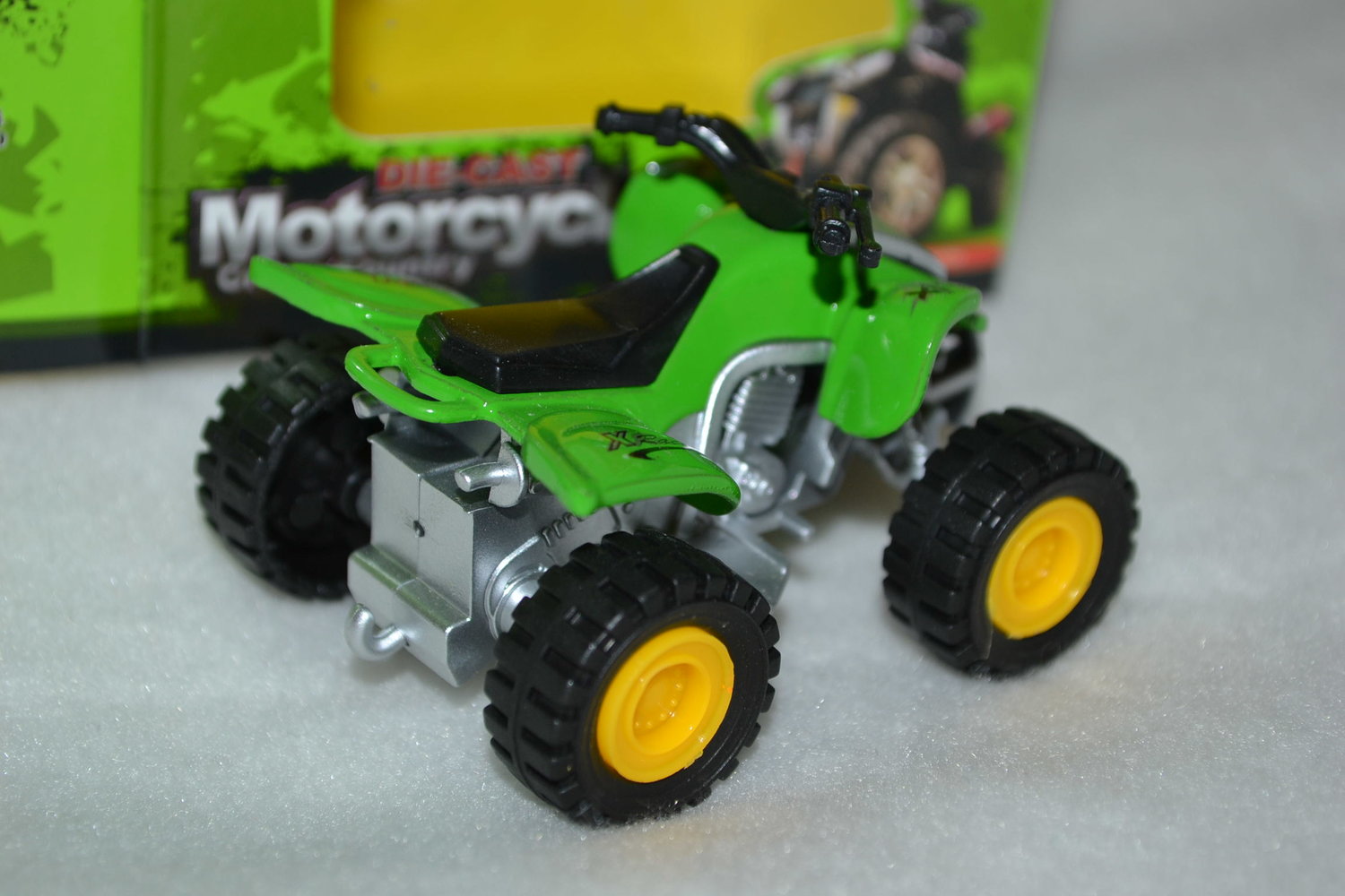 Grön Fyrhjuling ATV 6cm Ca 1:32 (Pullback) Ny