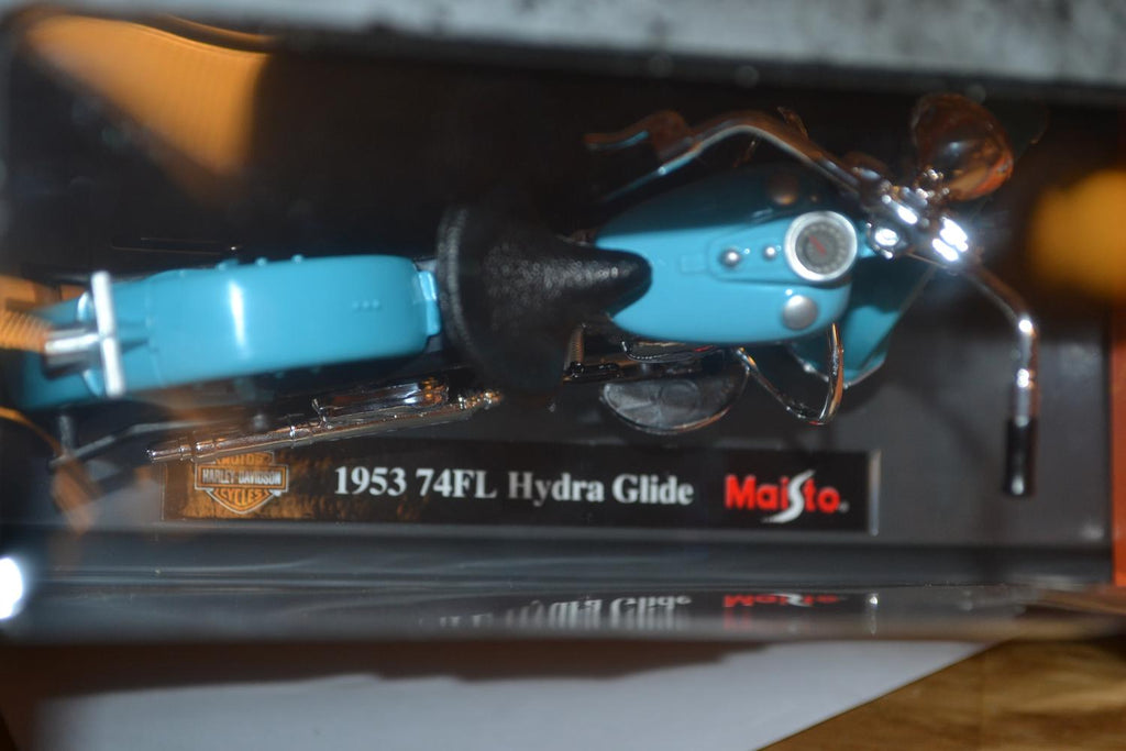 1953 74FL Hydra Glide Ljusblå 1:18 Maisto Harley Davidson Motorcykel 12cm Ny