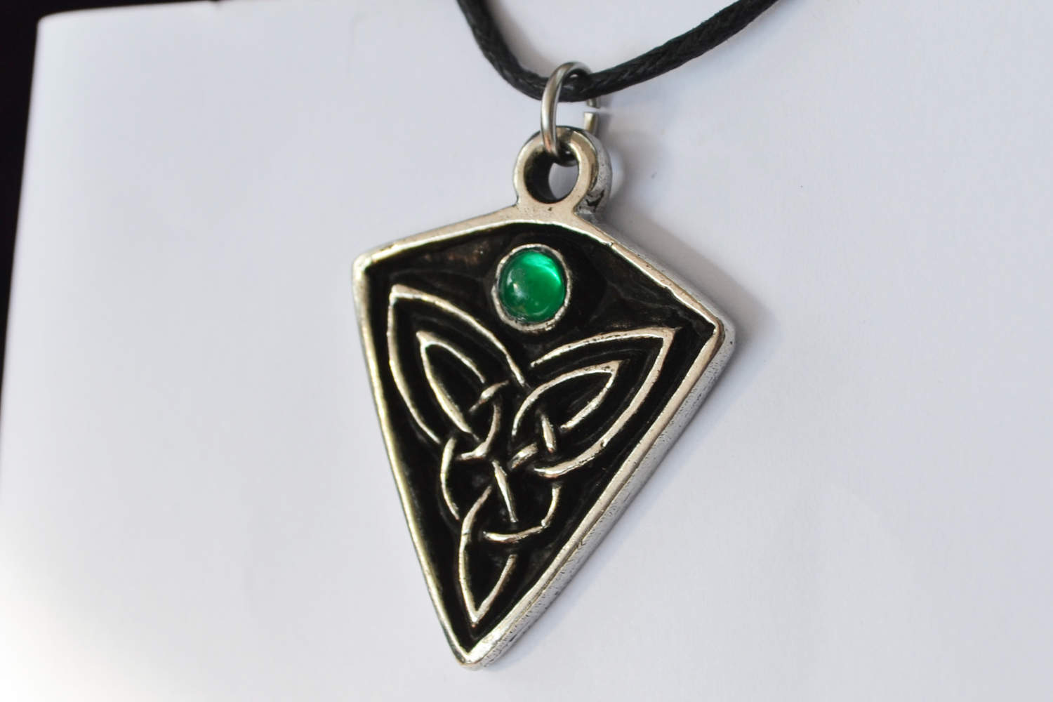 Keltisk Sköld Grön (St Ninian) Knut Viking England Halsband (Tenn Handgjord) Ny