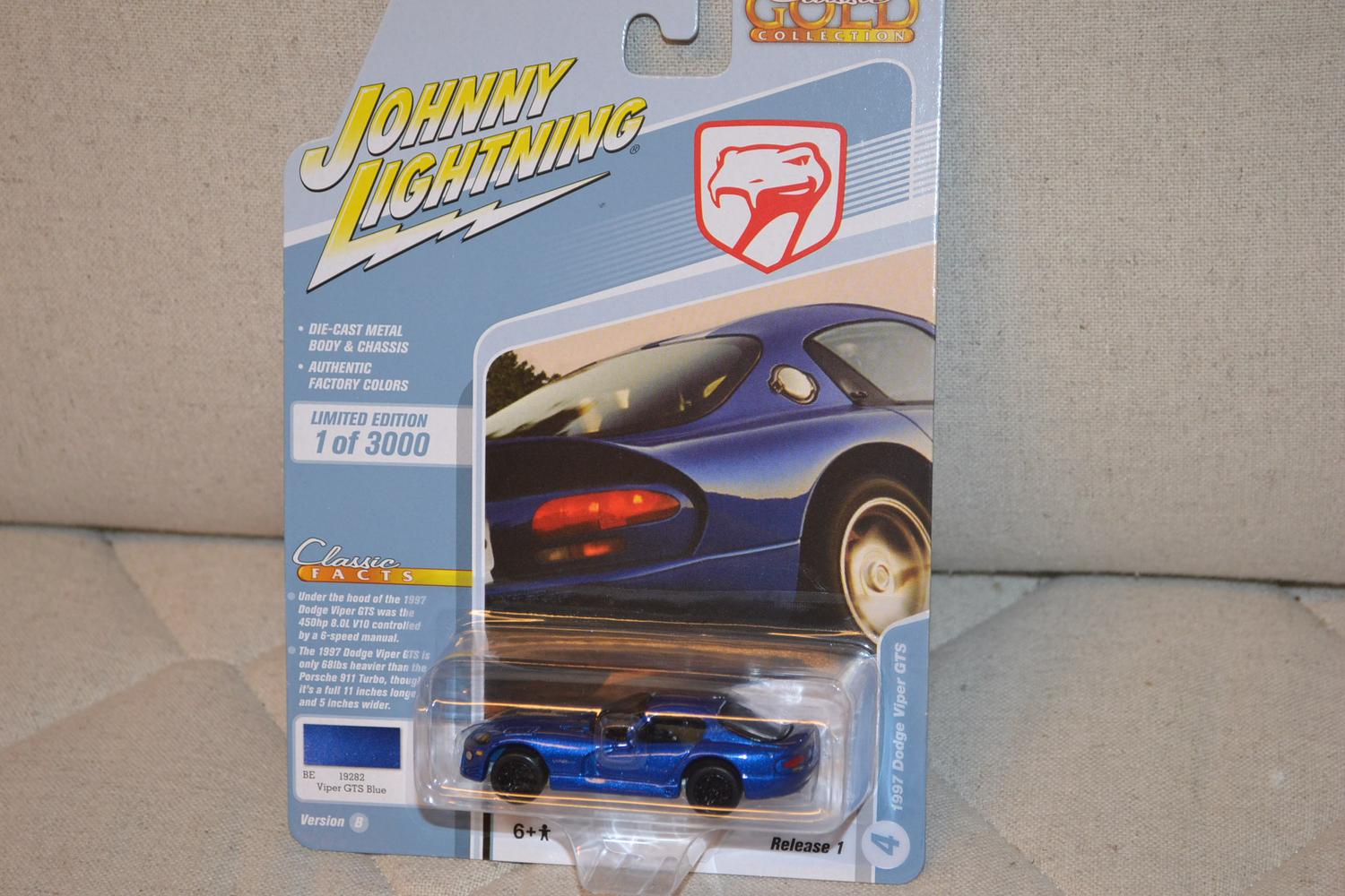 1967 Dodge Viper GTS Blå 1:64 Johnny Lightning (Classic Gold 24B) 7cm Ny