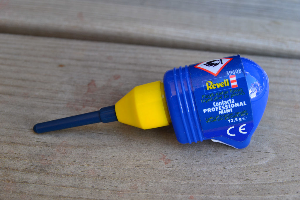 Revell Lim Contacta Professional 12,5g (Needle cement, Nål)
