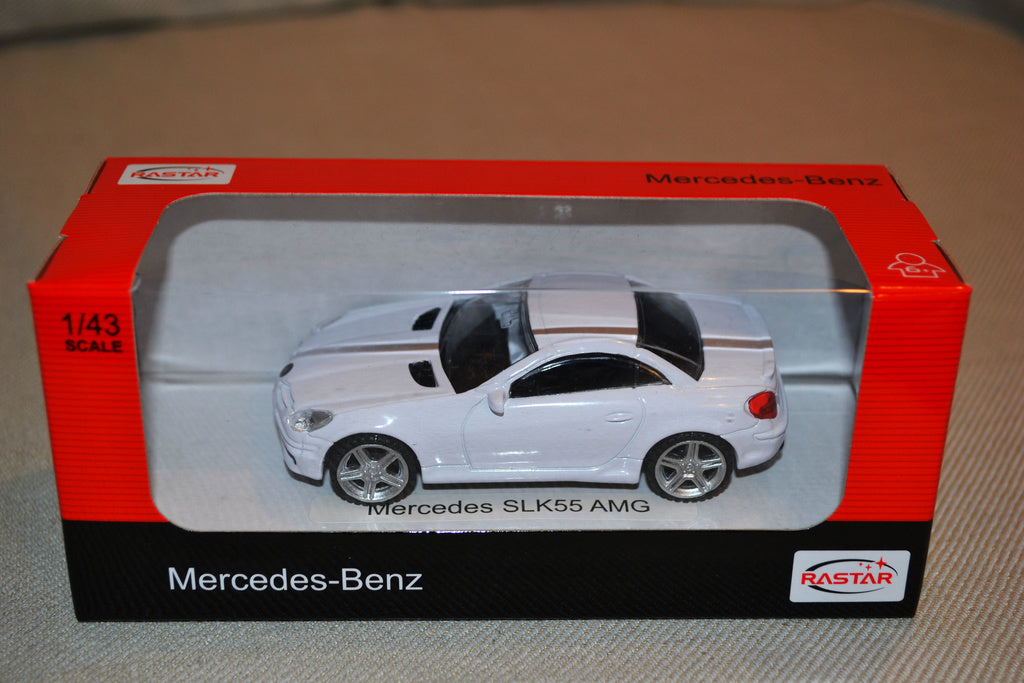 Mercedes SLK 55 Vit 1:43 (Rastar) Ny