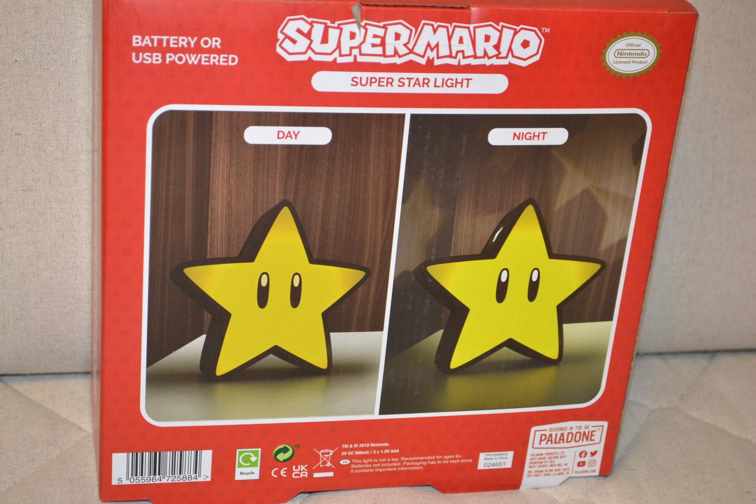 Stjärna Super Mario Lampa m. Projektion Paladone Batteri/USB 25cm Ny